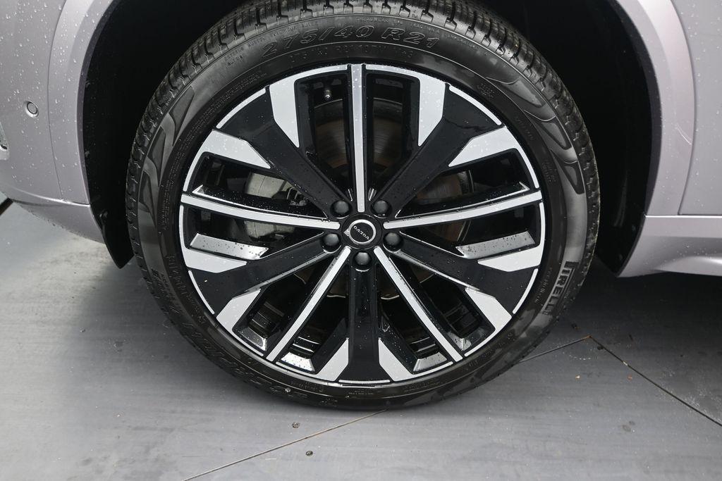 new 2026 Volvo XC90 car, priced at $70,075