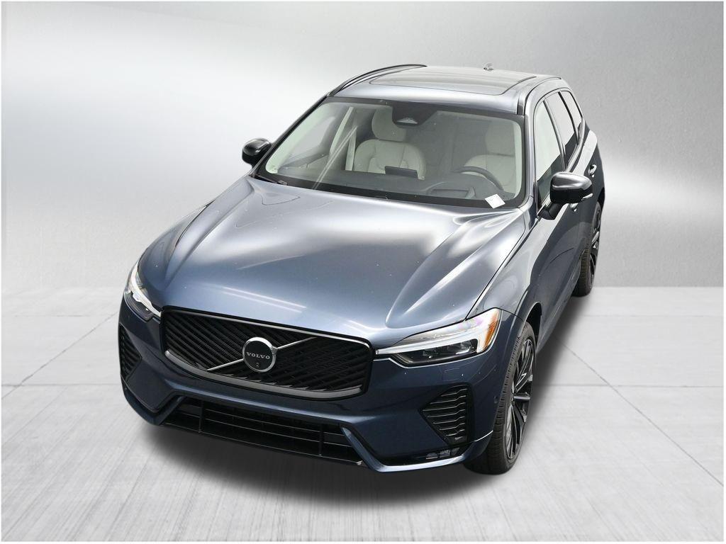 new 2026 Volvo XC60 car, priced at $62,685