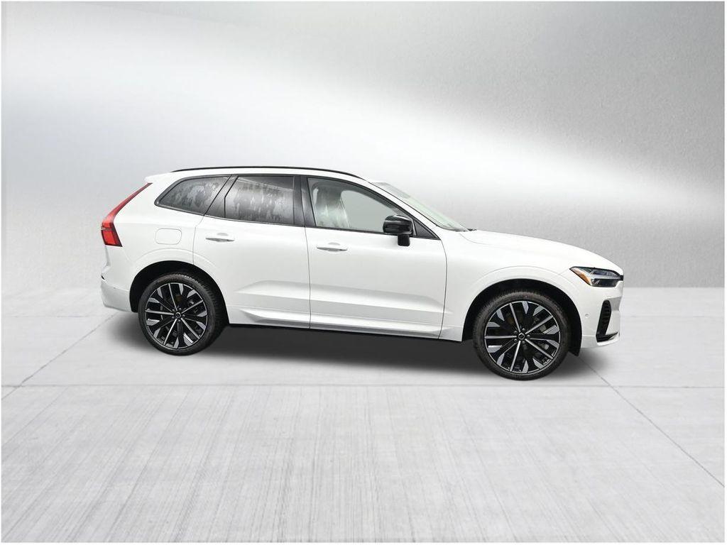new 2026 Volvo XC60 Plug-In Hybrid car, priced at $71,235