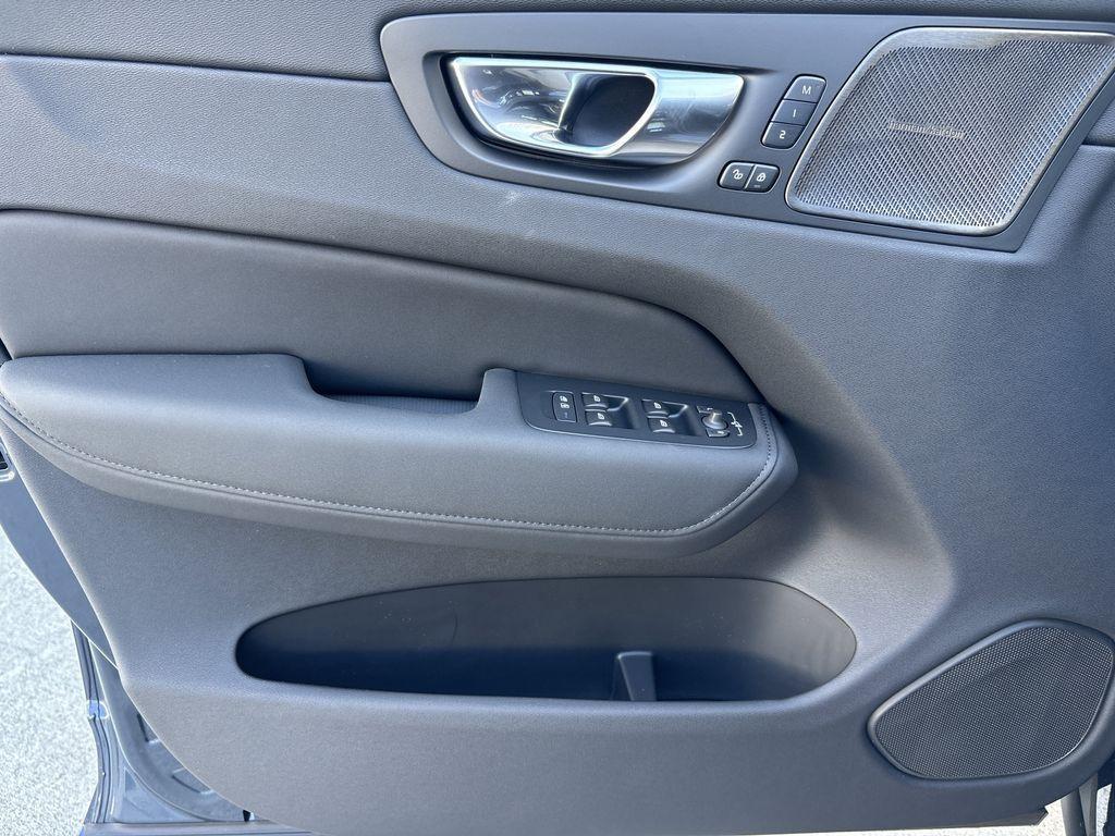 new 2026 Volvo XC60 car, priced at $50,695