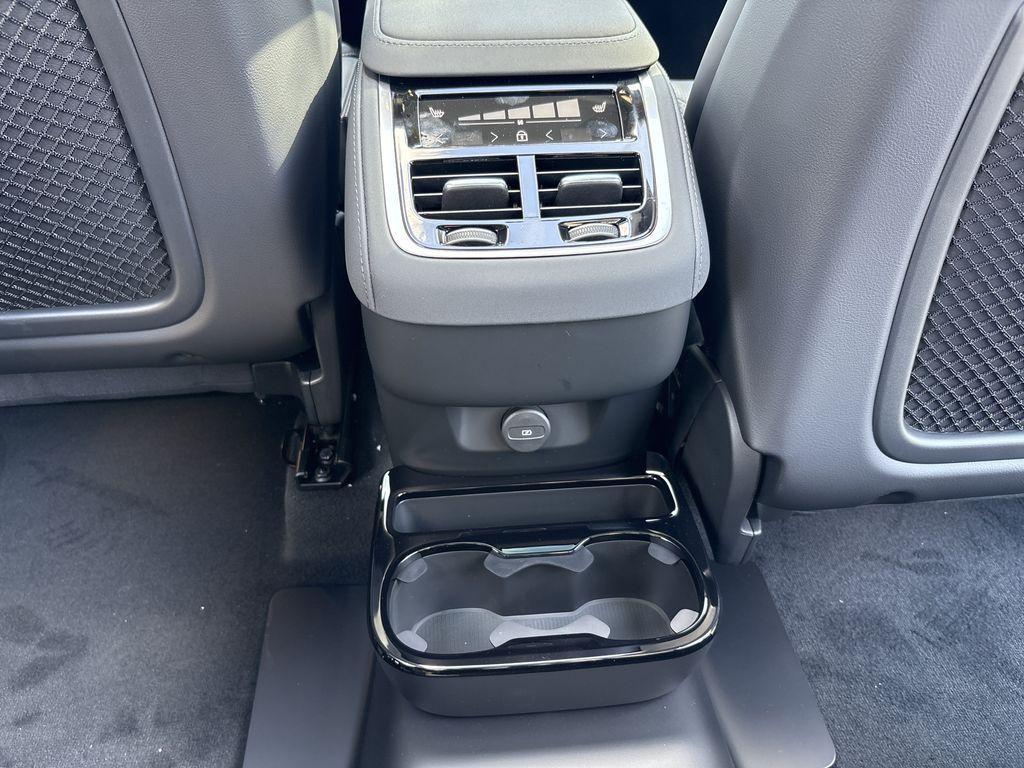 new 2026 Volvo XC90 car, priced at $73,045