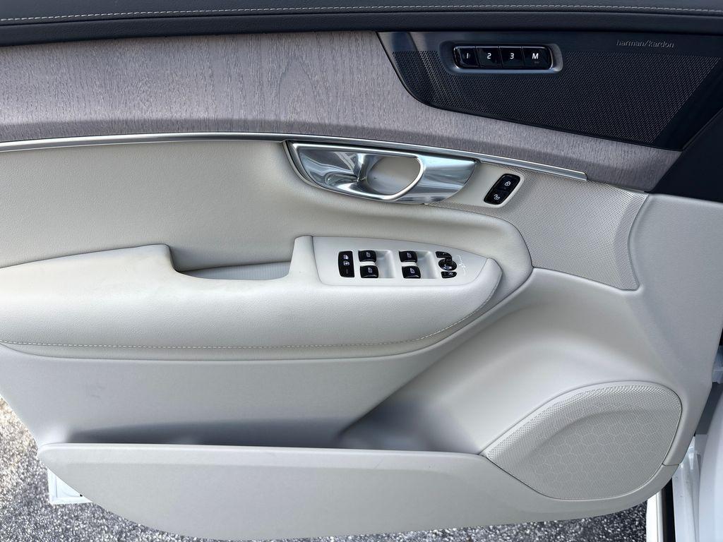 new 2026 Volvo XC90 car, priced at $67,945