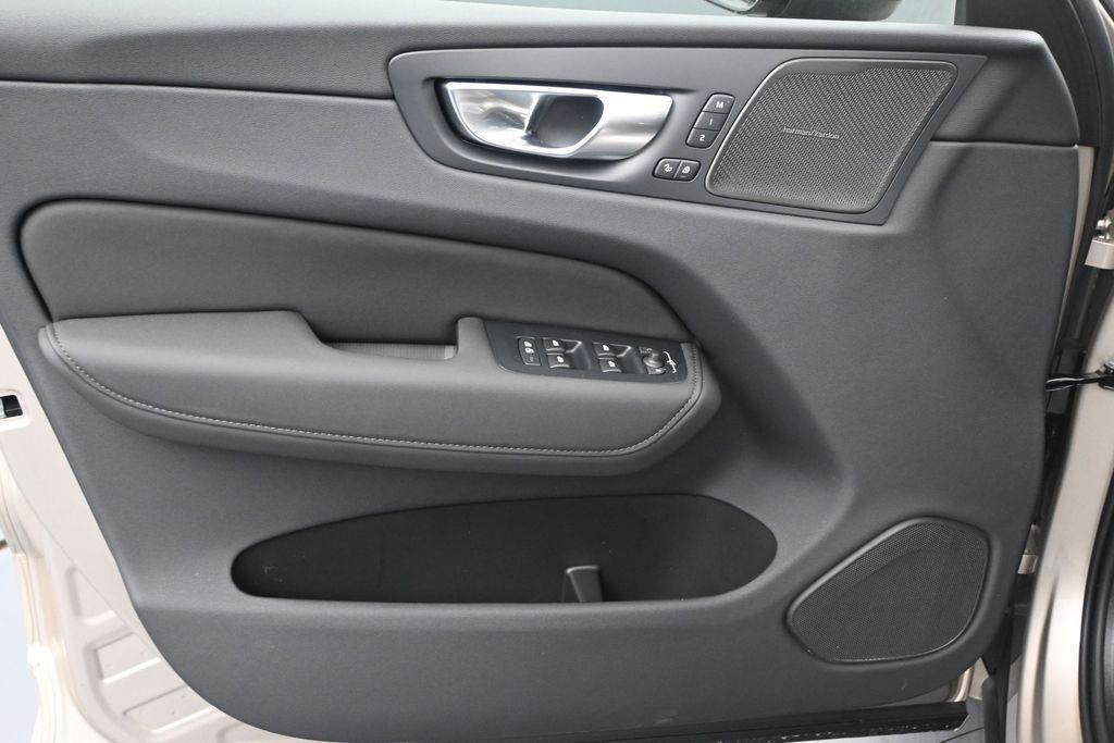 new 2026 Volvo XC60 car, priced at $55,595