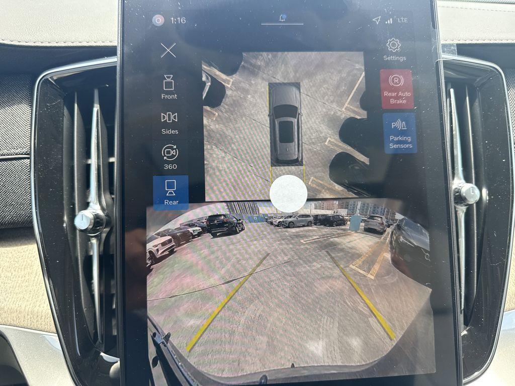 new 2026 Volvo XC90 car, priced at $71,655