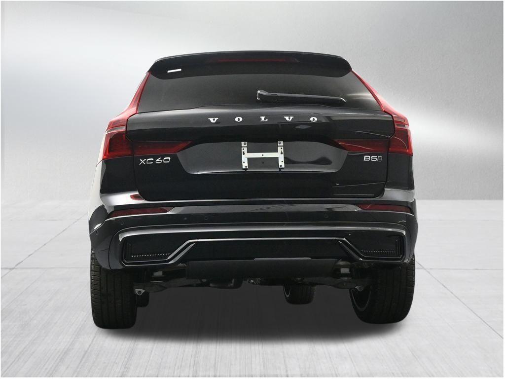 new 2026 Volvo XC60 car, priced at $60,595