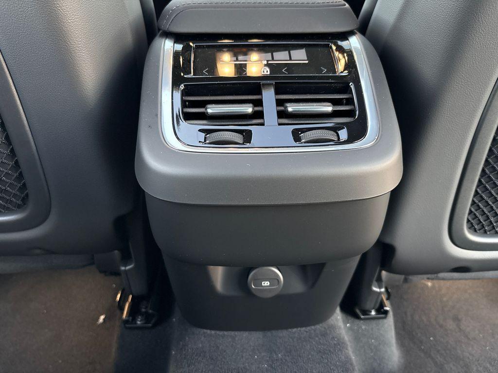 new 2026 Volvo XC60 car, priced at $60,595