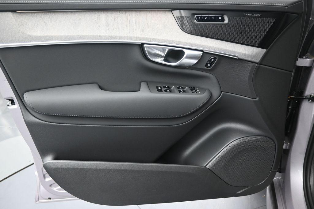 new 2026 Volvo XC90 car, priced at $70,495