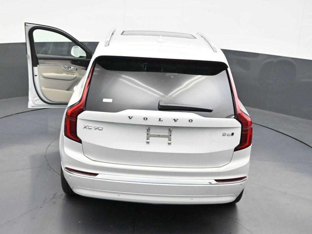 new 2026 Volvo XC90 car, priced at $73,405