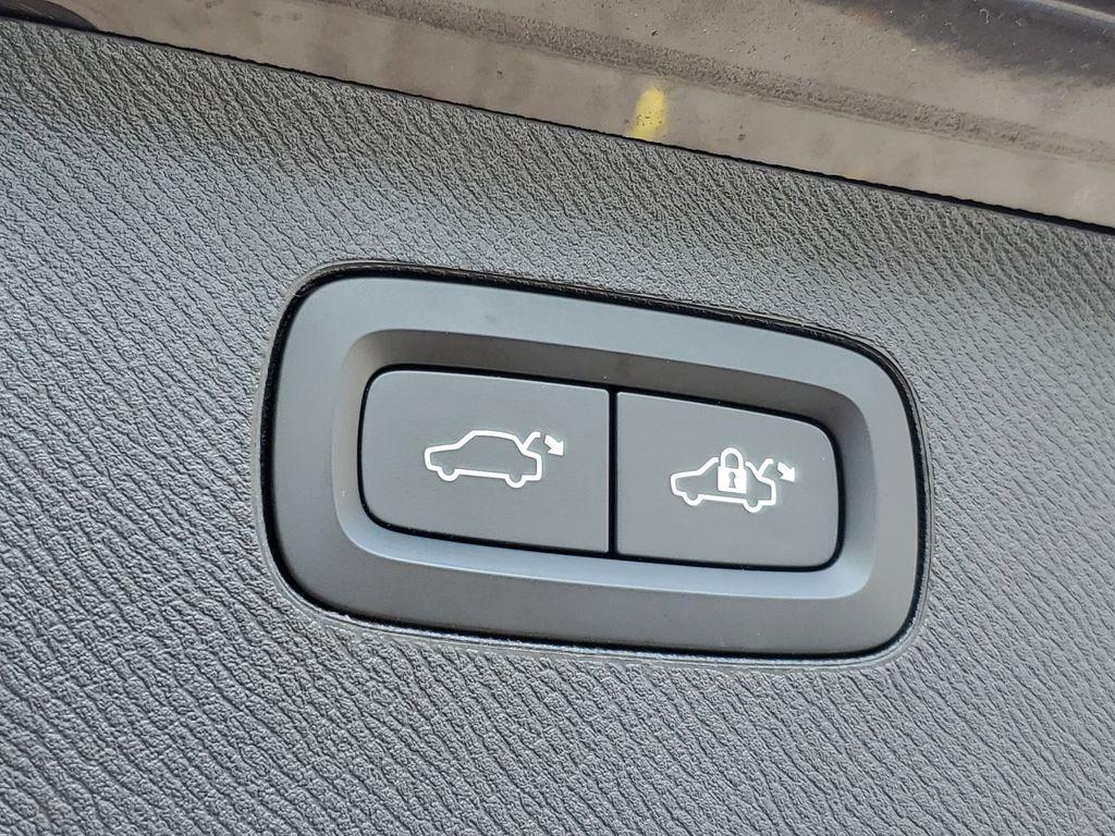 used 2023 Volvo XC90 car, priced at $35,990