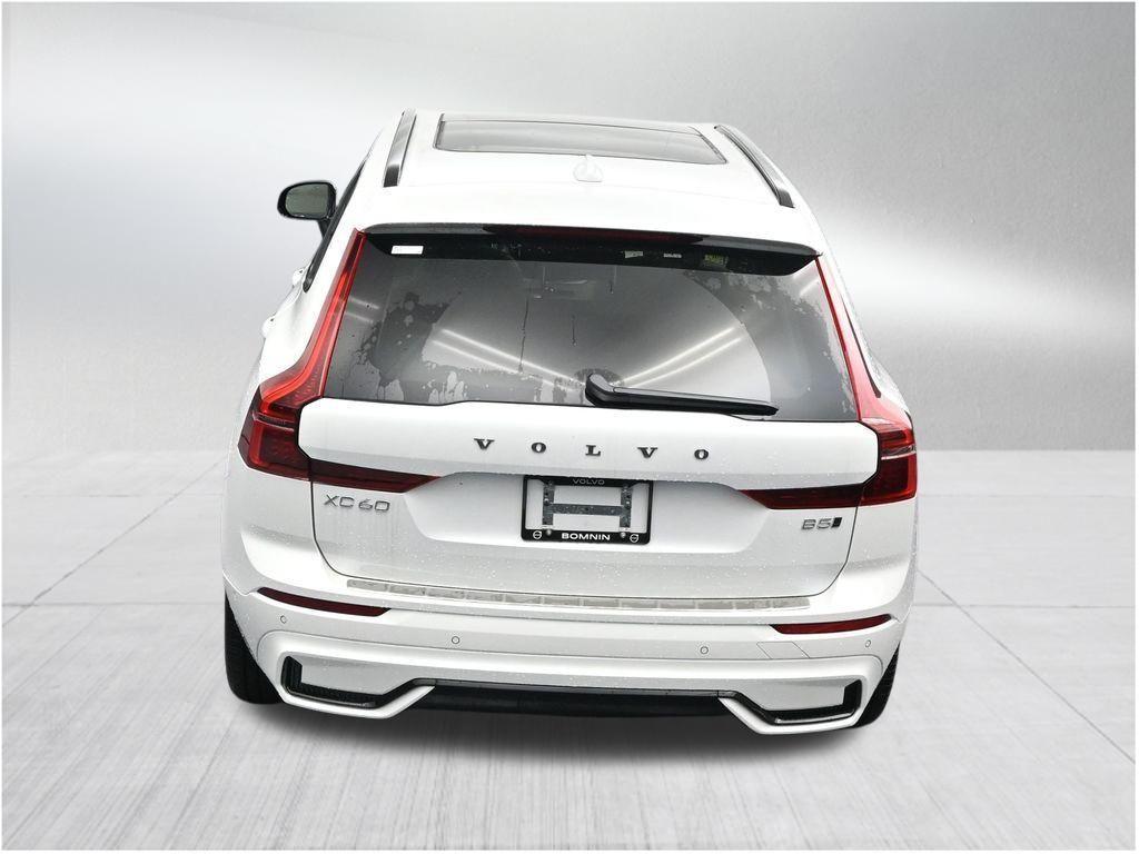 new 2026 Volvo XC60 car, priced at $62,685