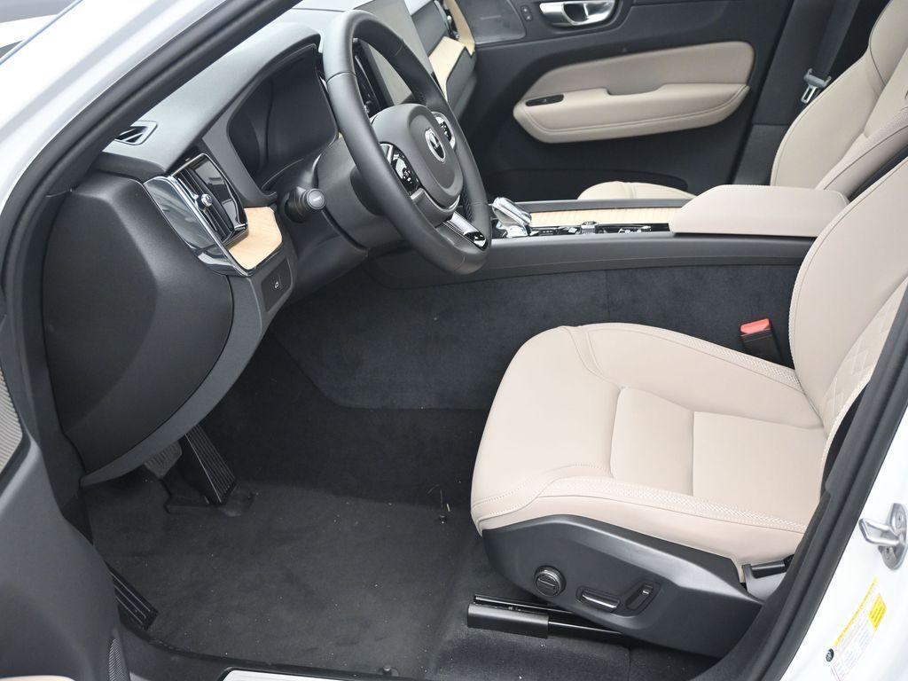 new 2026 Volvo XC60 car, priced at $57,460