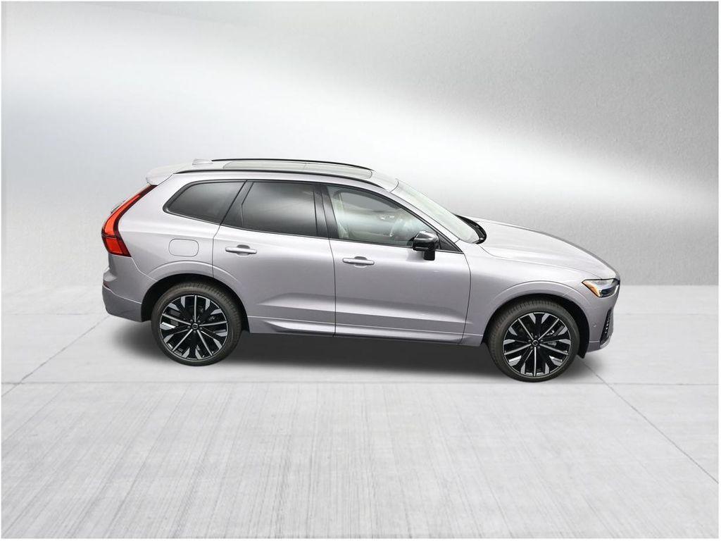new 2026 Volvo XC60 car, priced at $61,095