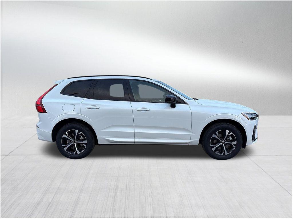 new 2026 Volvo XC60 car, priced at $51,095
