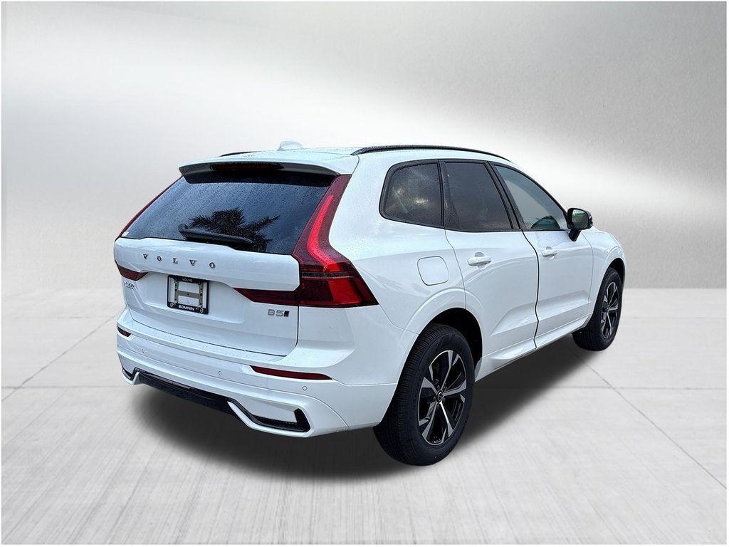 new 2026 Volvo XC60 car, priced at $51,095