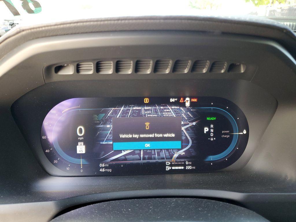 2023 Champagne Volvo XC90 Recharge Plug-In Hybrid
