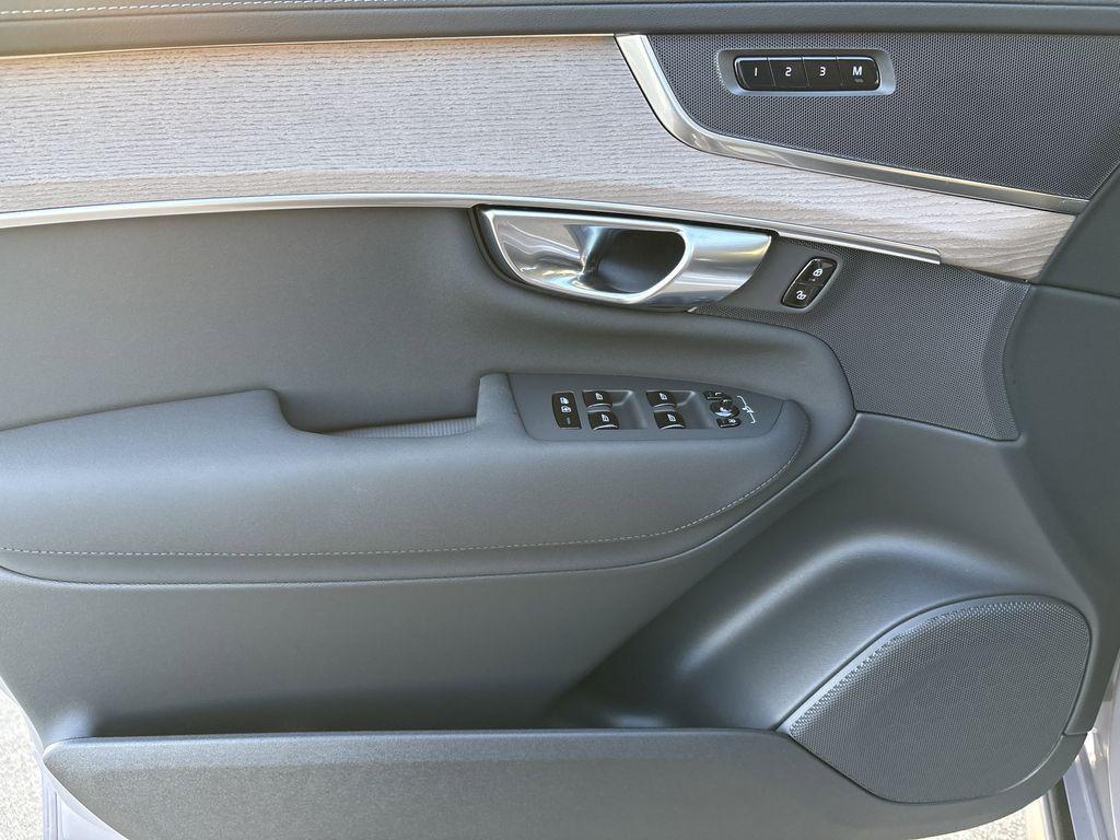 new 2026 Volvo XC90 Plug-In Hybrid car, priced at $74,995