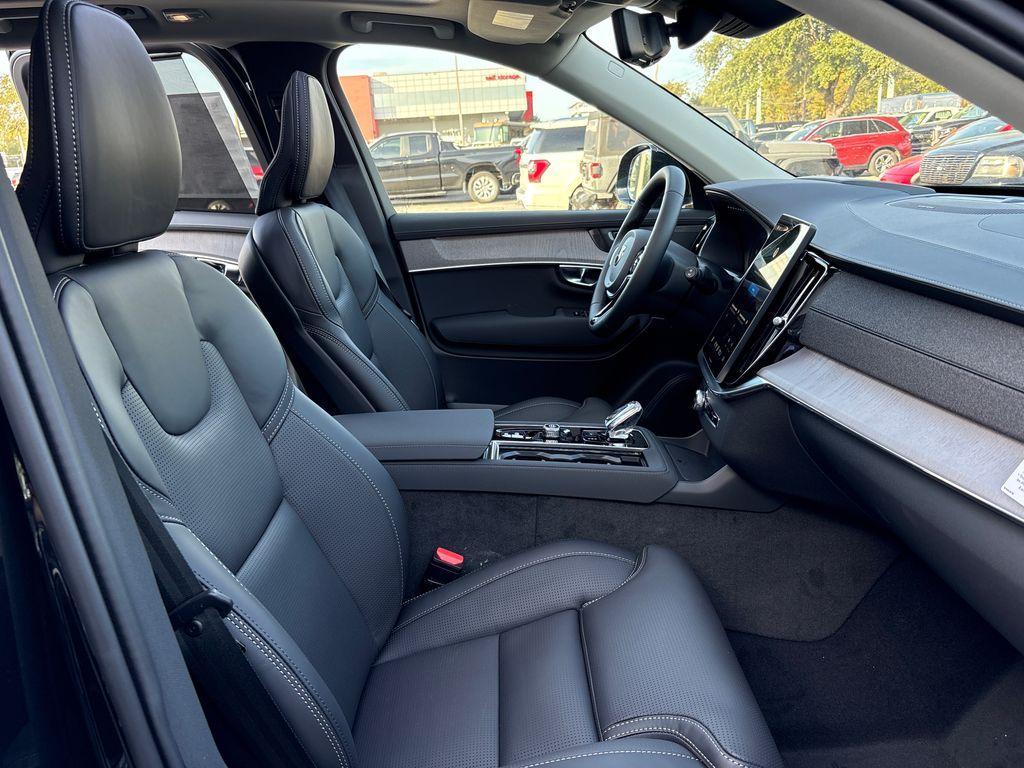 new 2026 Volvo XC90 car, priced at $73,940