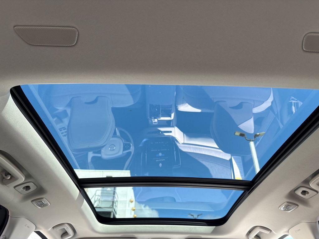 new 2026 Volvo XC90 car, priced at $72,655