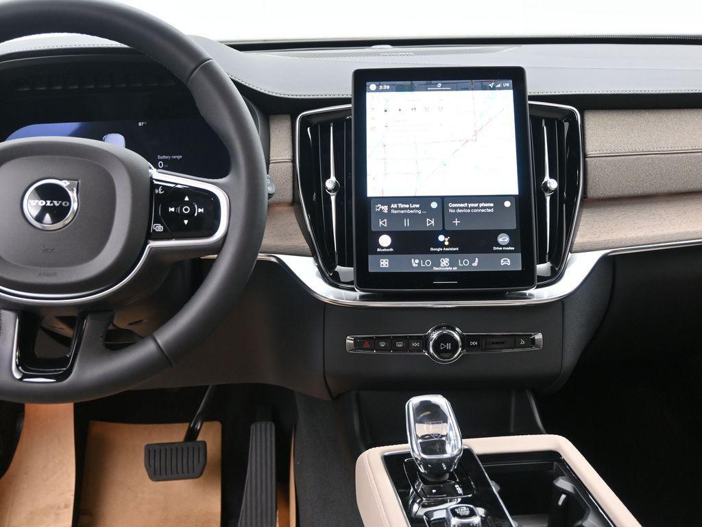 new 2026 Volvo XC90 Plug-In Hybrid car, priced at $80,125