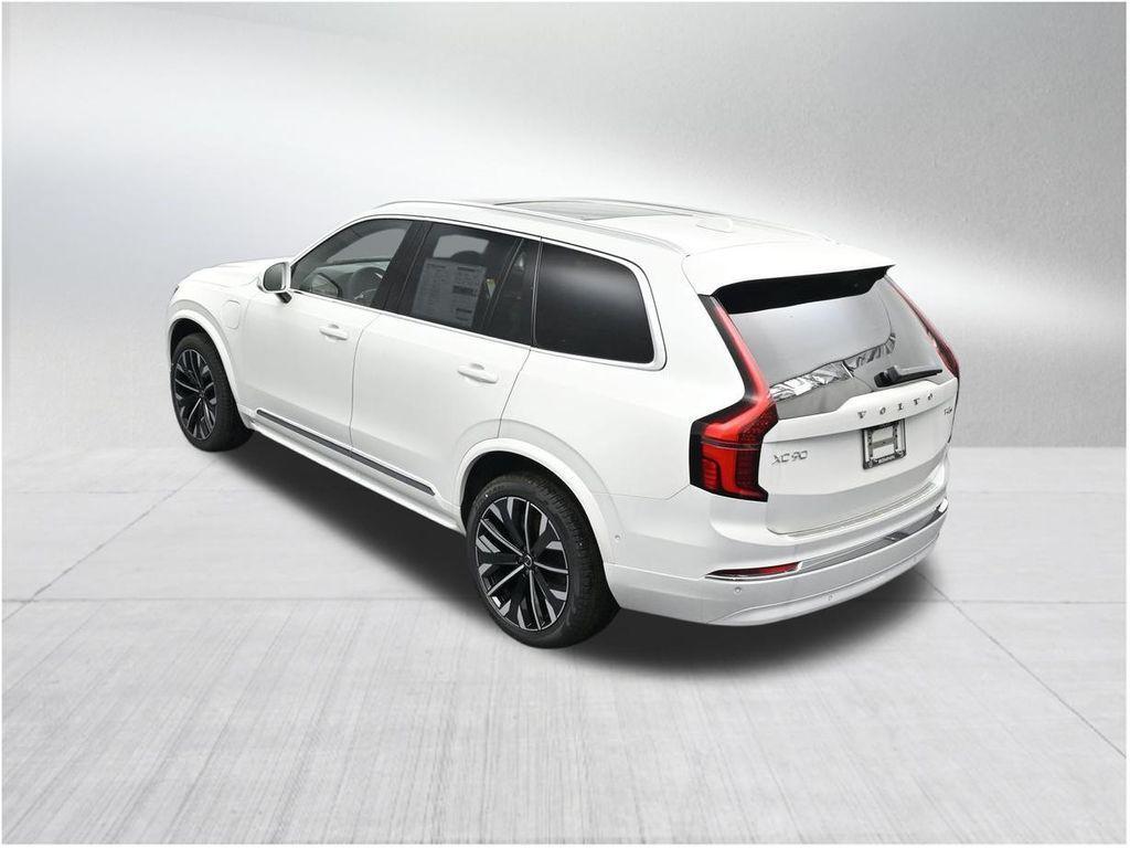 new 2026 Volvo XC90 Plug-In Hybrid car, priced at $80,125