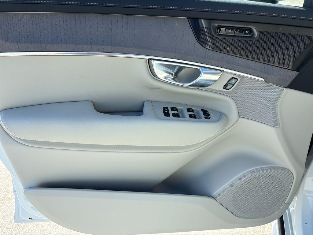 new 2026 Volvo XC90 car, priced at $72,770