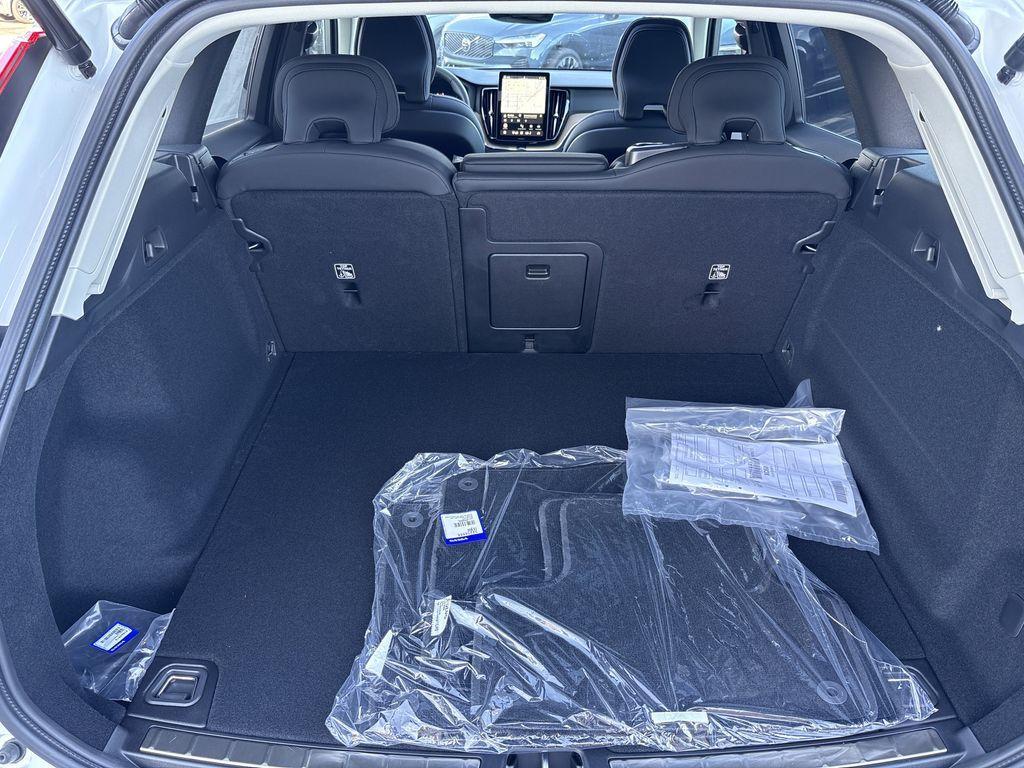 new 2026 Volvo XC60 car, priced at $50,195