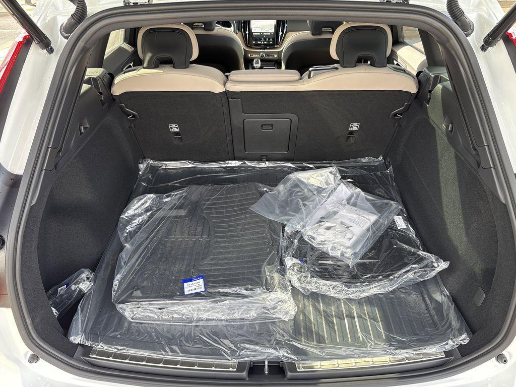 new 2026 Volvo XC60 car, priced at $55,185