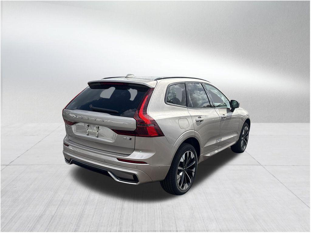 new 2026 Volvo XC60 car, priced at $56,045