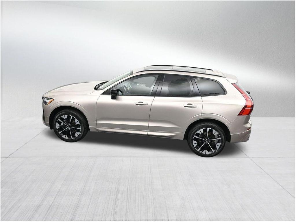 new 2026 Volvo XC60 car, priced at $56,045