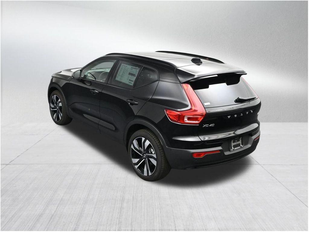 new 2026 Volvo XC40 car, priced at $52,095
