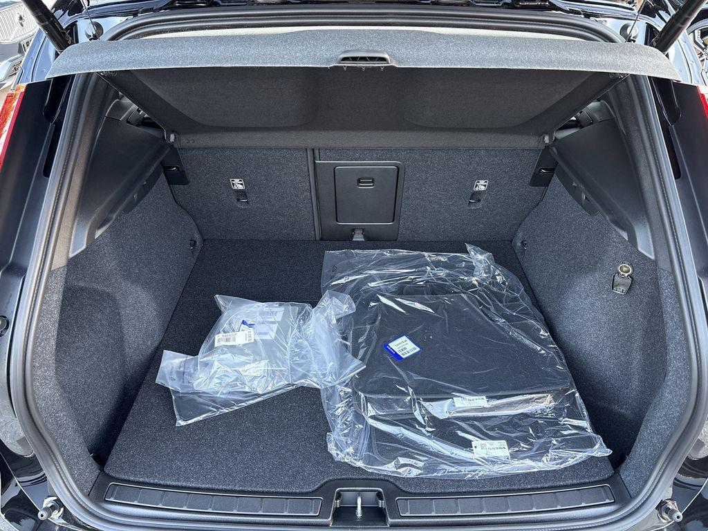 new 2026 Volvo XC40 car, priced at $50,095