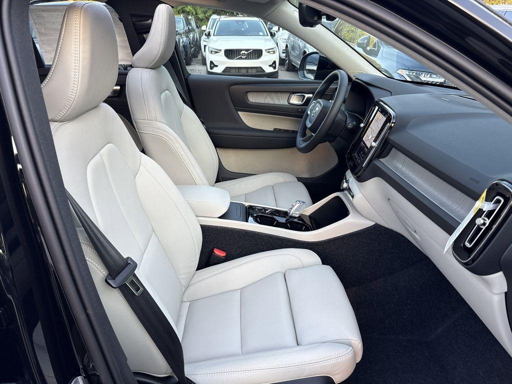 new 2026 Volvo XC40 car, priced at $50,095
