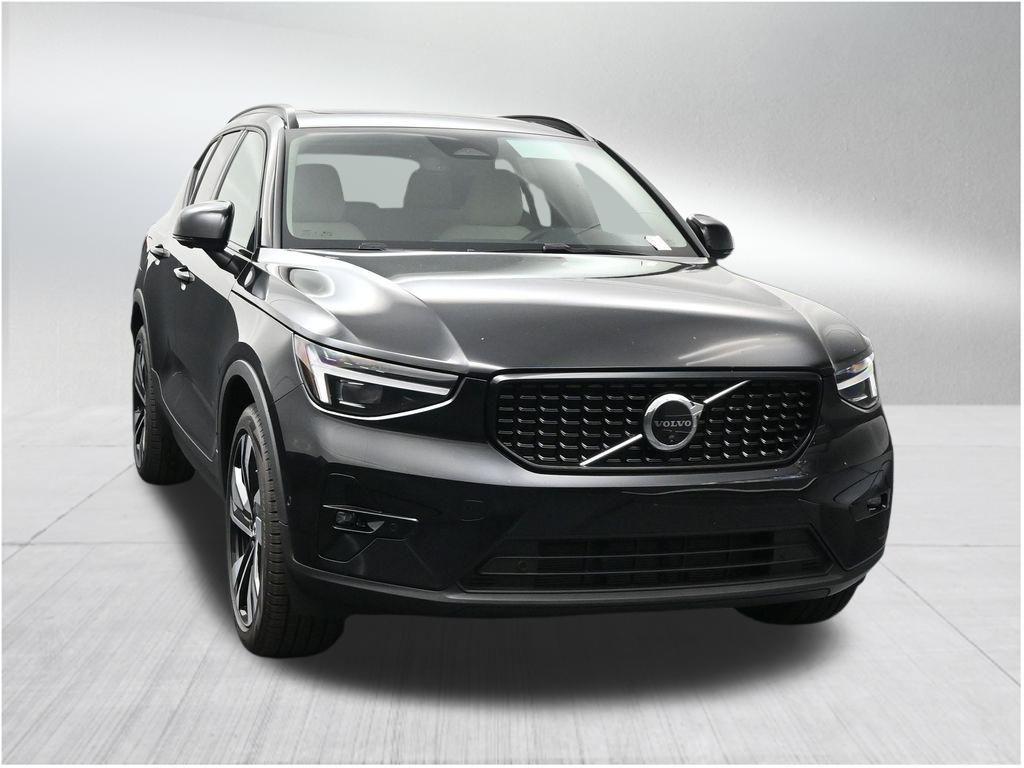 new 2026 Volvo XC40 car, priced at $52,095