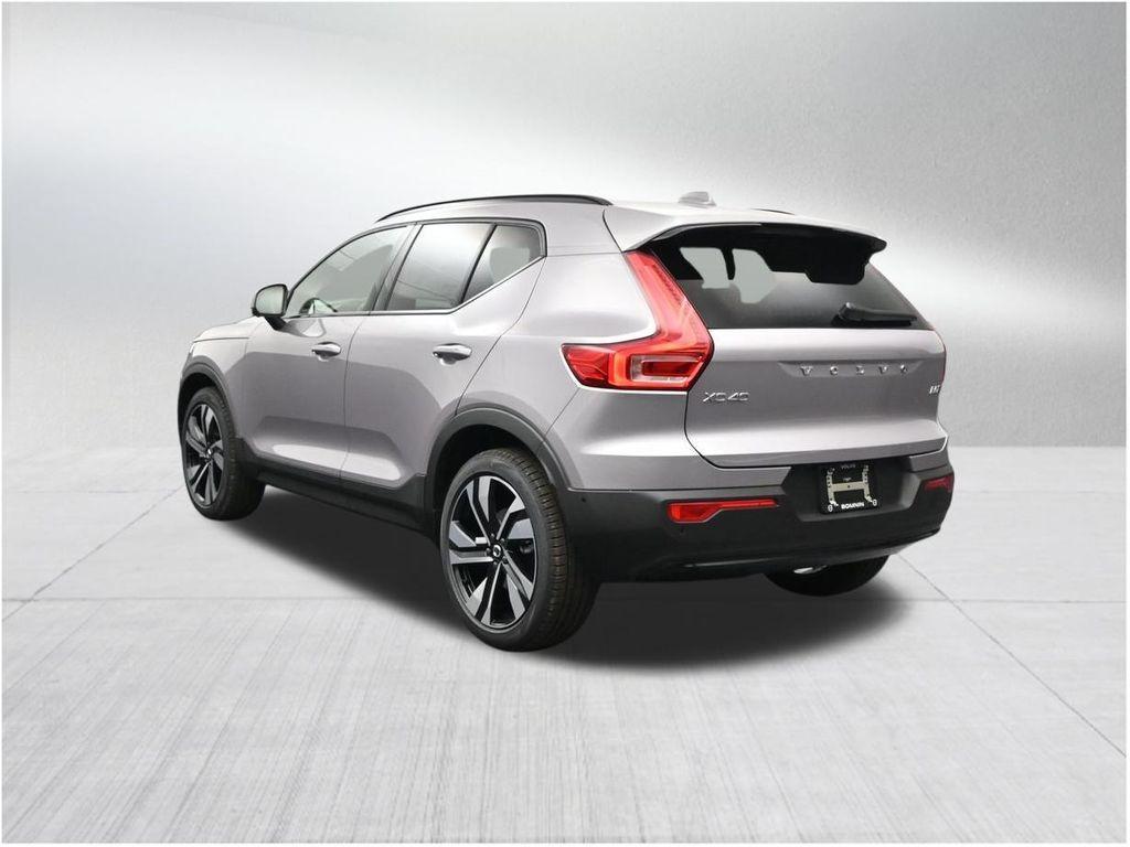 new 2026 Volvo XC40 car, priced at $52,095