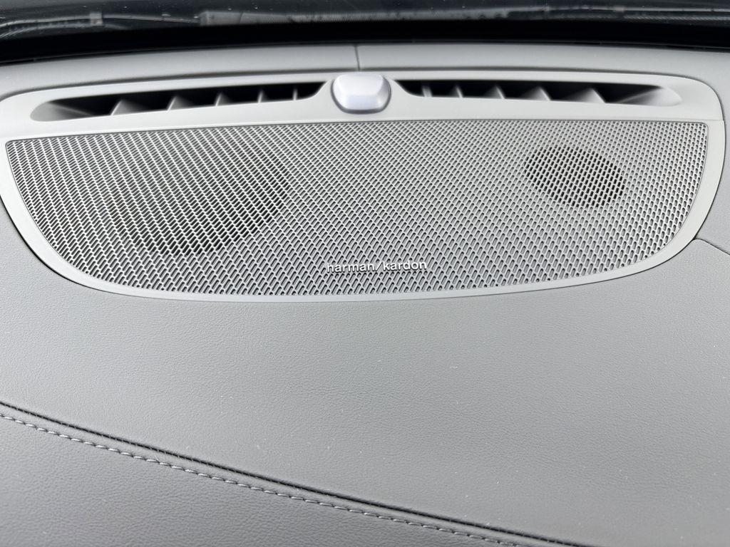 new 2026 Volvo XC90 car, priced at $68,795