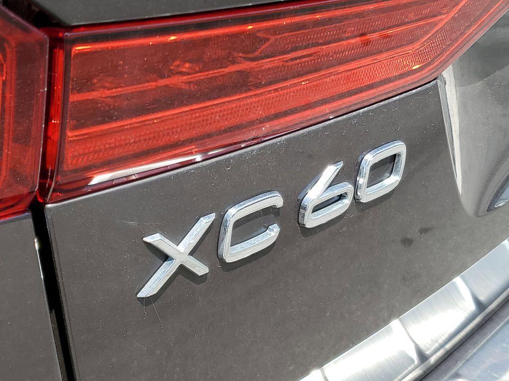 used 2023 Volvo XC60 car, priced at $28,490