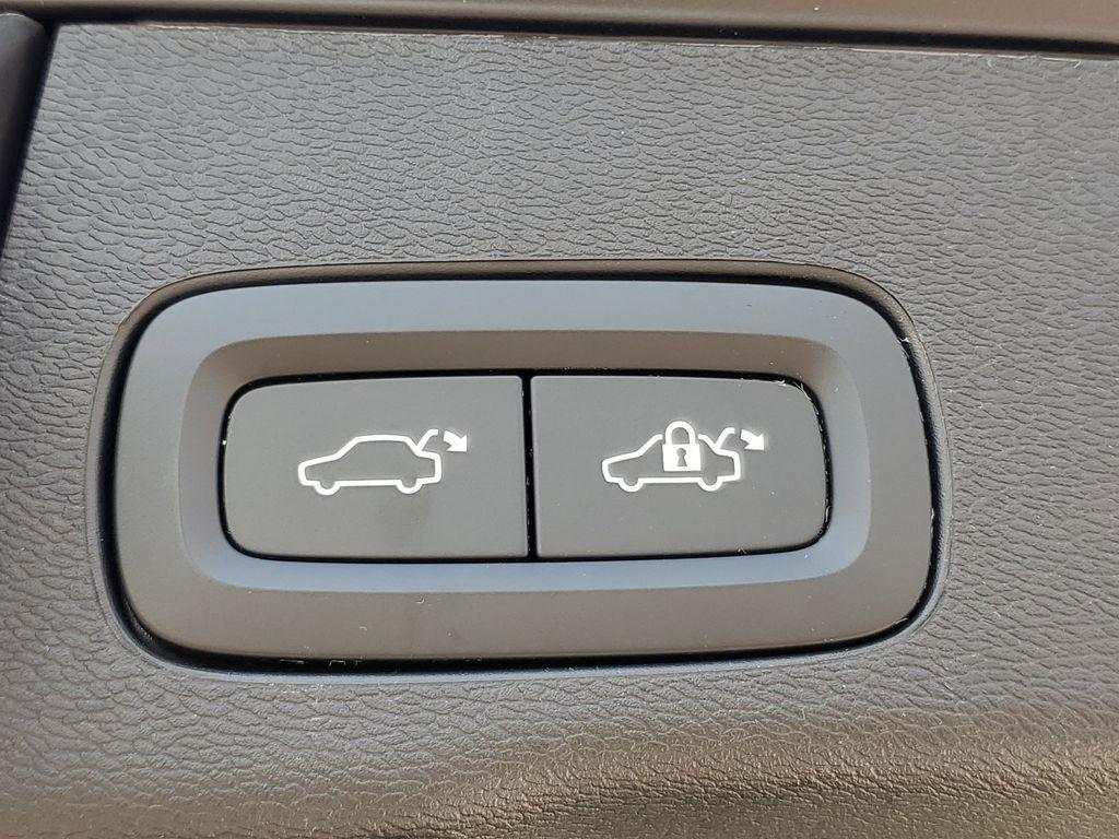 used 2023 Volvo XC60 car, priced at $28,490