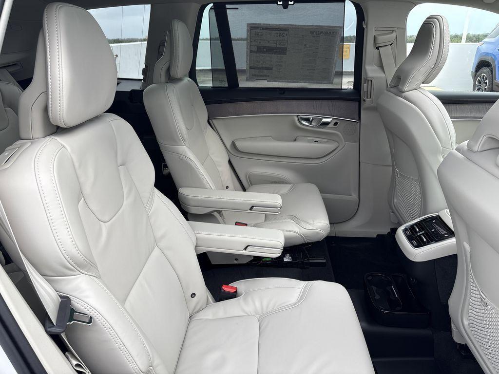 new 2026 Volvo XC90 car, priced at $69,745