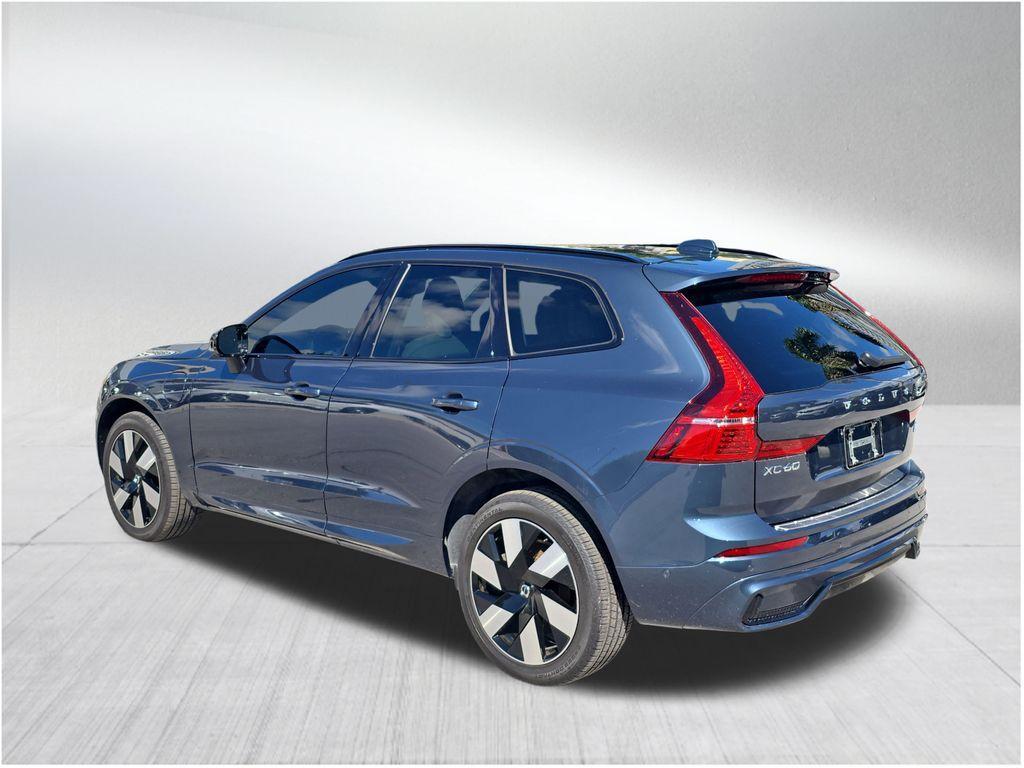 used 2024 Volvo XC60 Recharge Plug-In Hybrid car, priced at $41,990