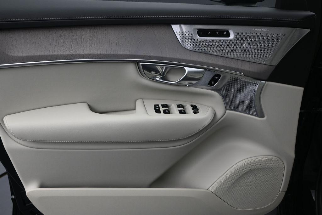 new 2026 Volvo XC90 car, priced at $74,395