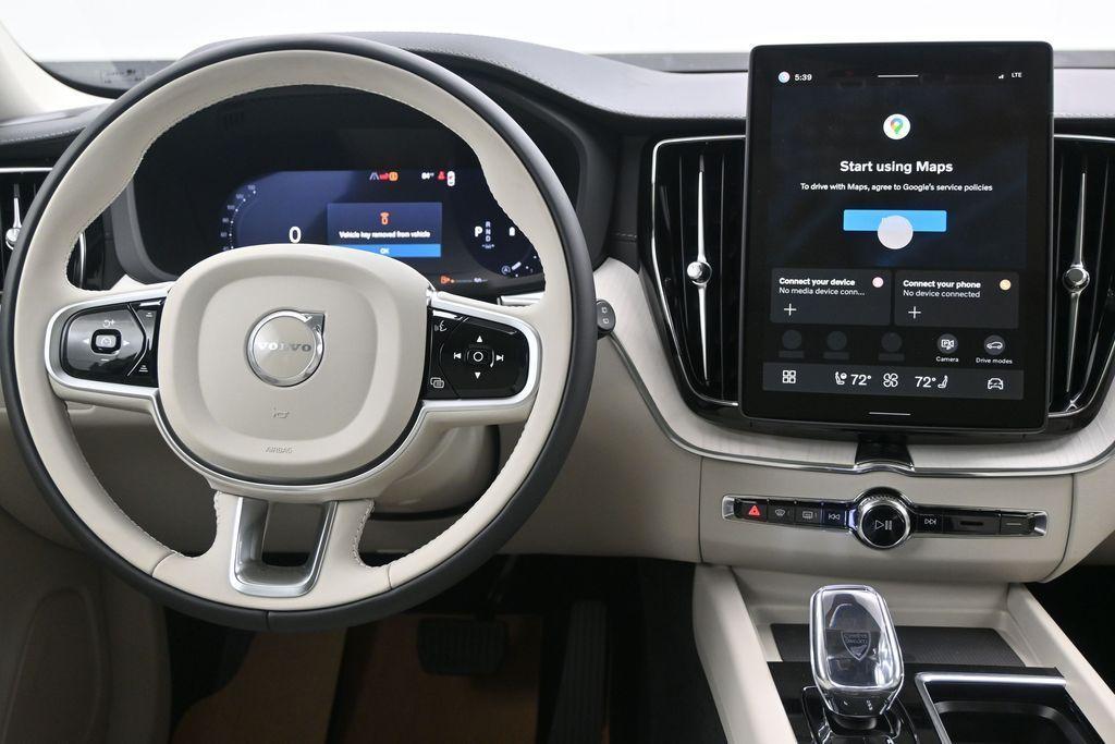 new 2026 Volvo XC90 car, priced at $70,075