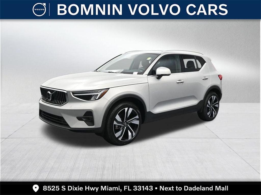used 2023 Volvo XC40 car, priced at $30,990