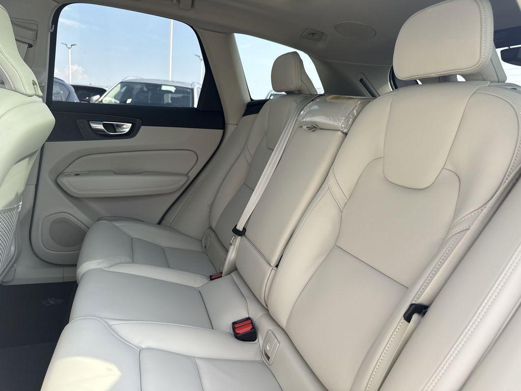 new 2026 Volvo XC60 car, priced at $59,420
