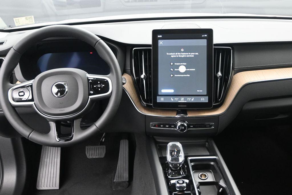 new 2026 Volvo XC60 car, priced at $61,270