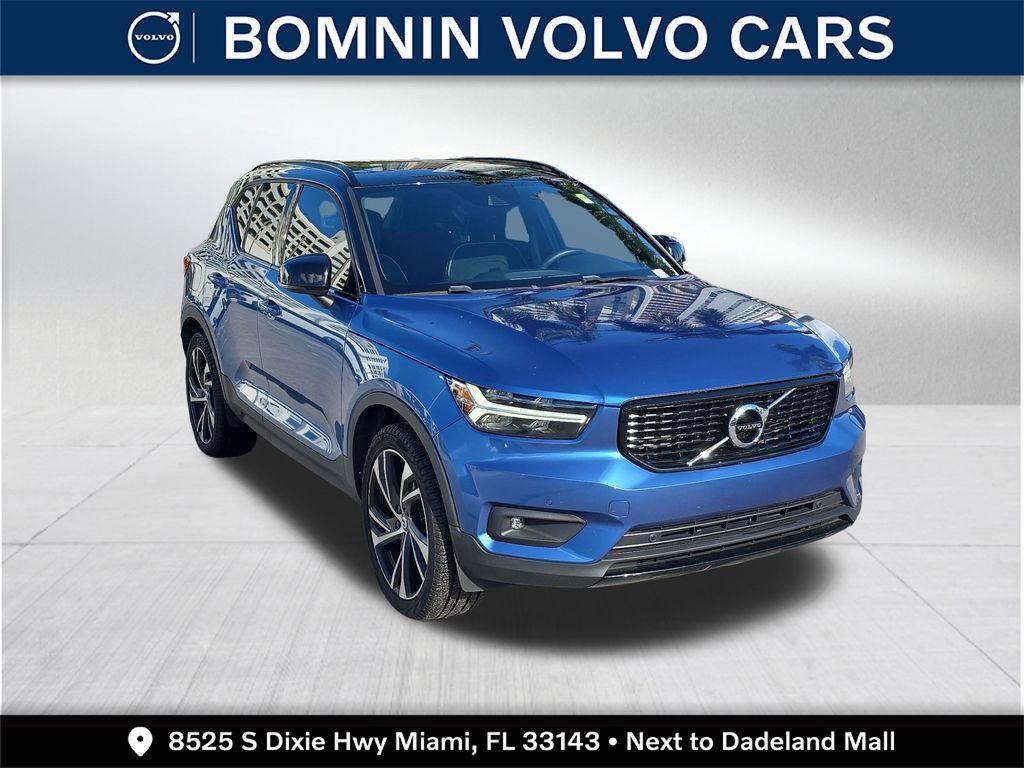 used 2020 Volvo XC40 car, priced at $22,490