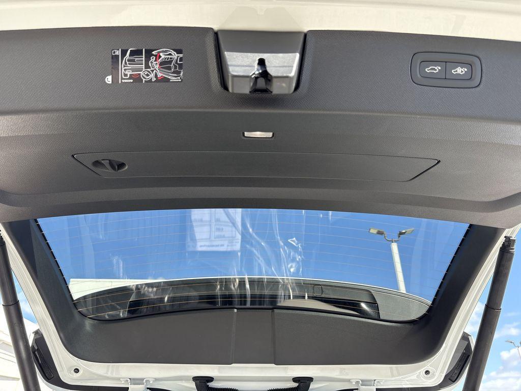 new 2026 Volvo XC90 car, priced at $71,655