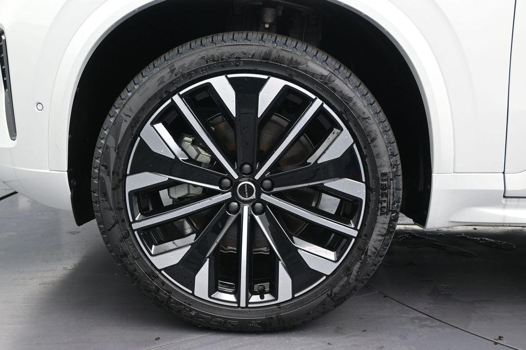 new 2026 Volvo XC90 car, priced at $73,405