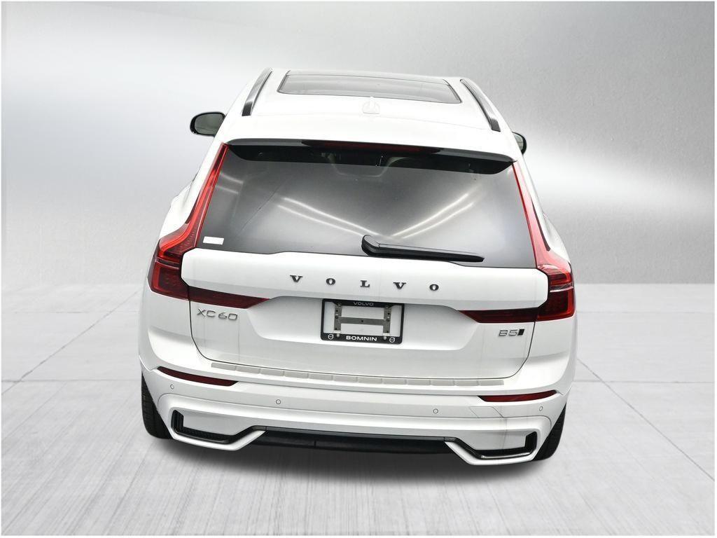 new 2026 Volvo XC60 car, priced at $64,485