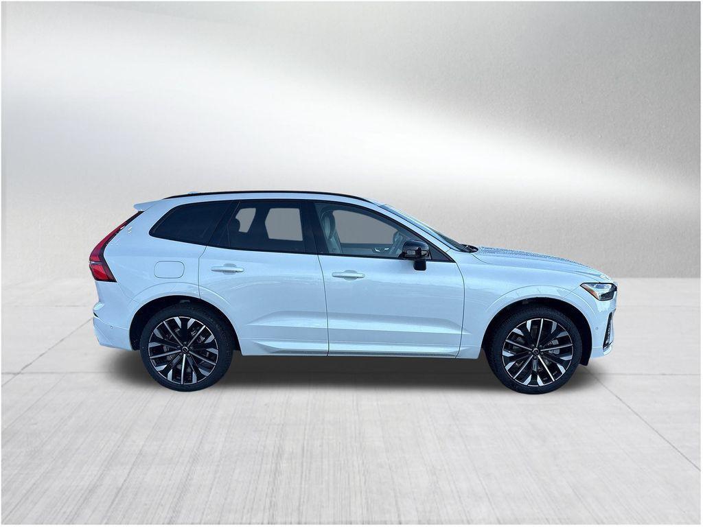new 2026 Volvo XC60 car, priced at $63,235