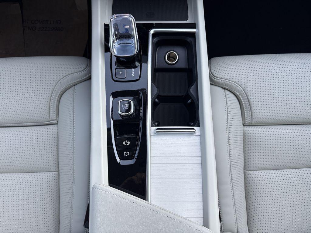 new 2026 Volvo XC60 car, priced at $63,235